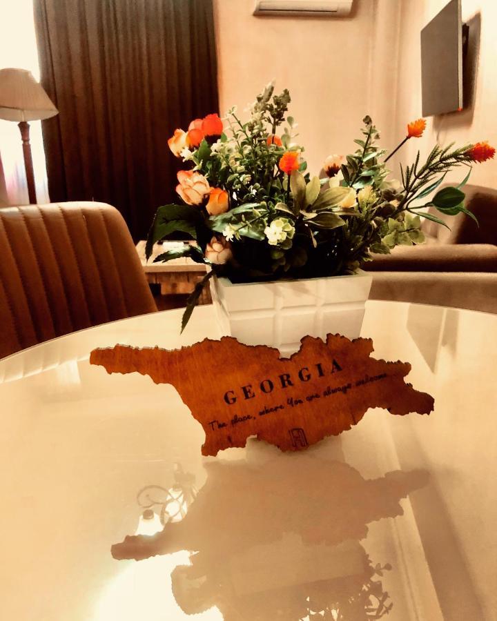Mg Apartments In Тбилиси Екстериор снимка