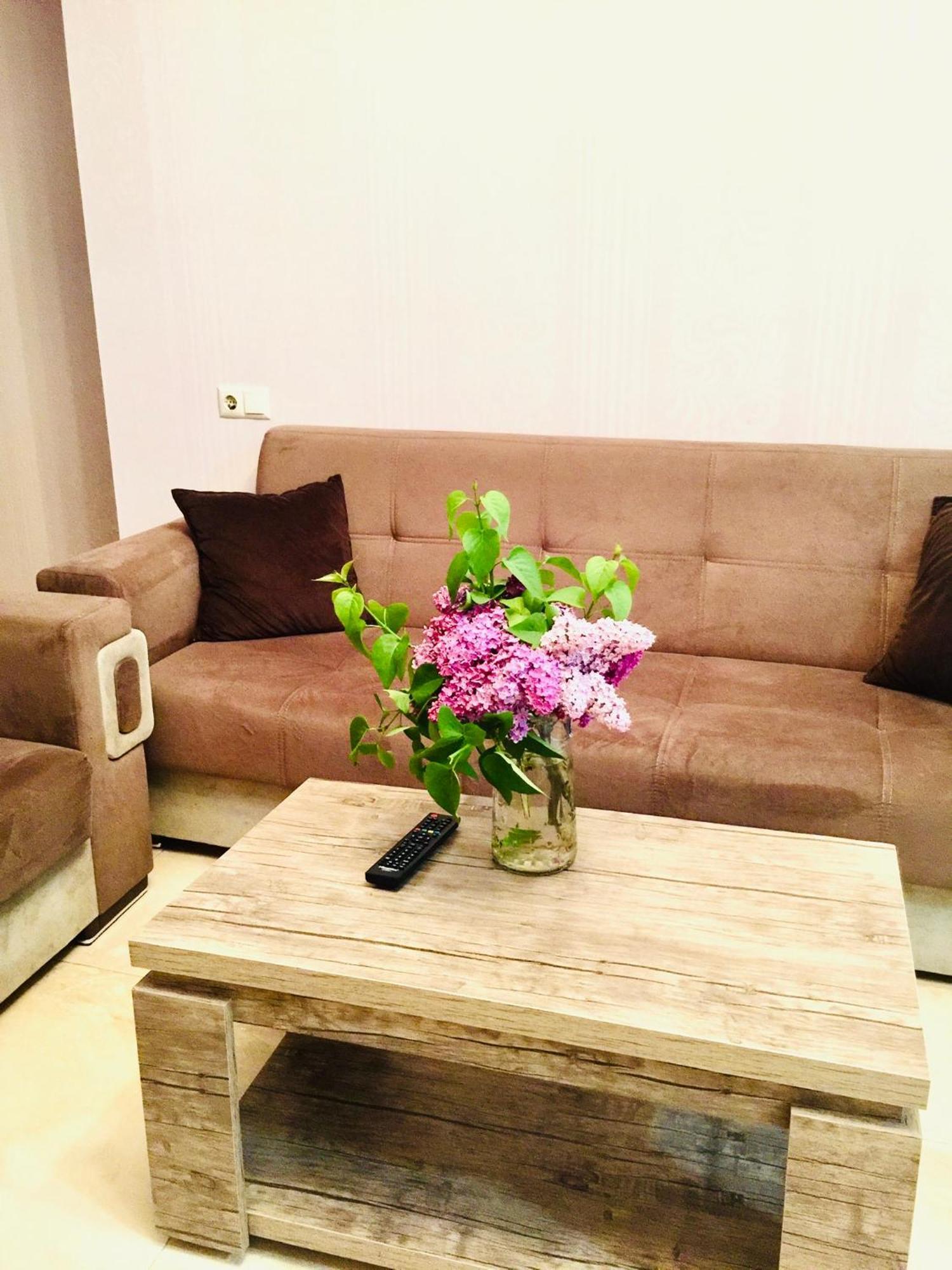 Mg Apartments In Тбилиси Екстериор снимка