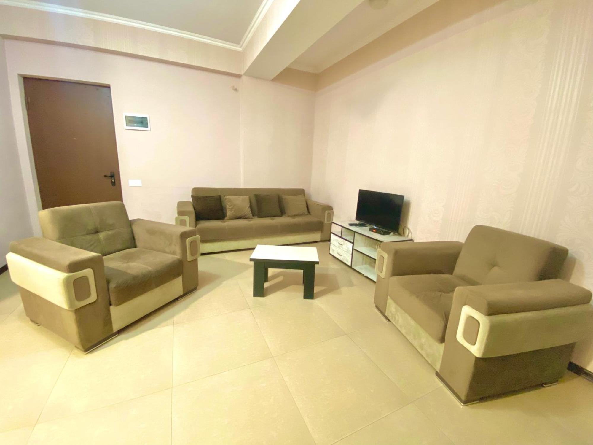 Mg Apartments In Тбилиси Екстериор снимка