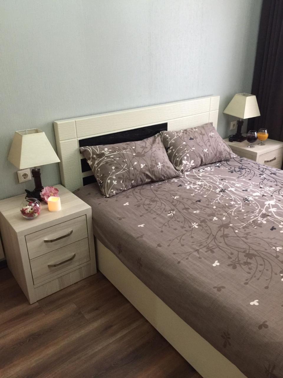 Mg Apartments In Тбилиси Екстериор снимка