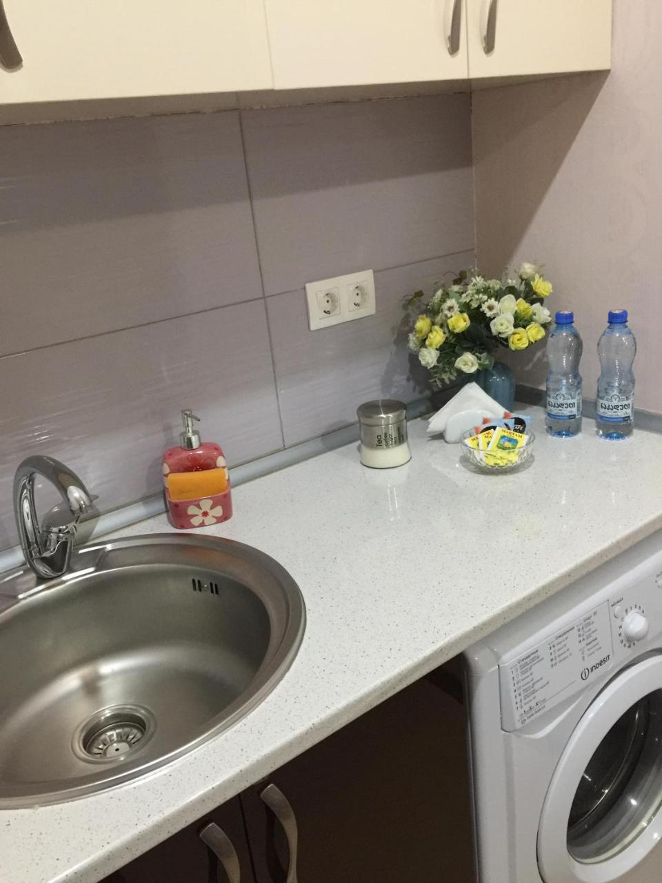 Mg Apartments In Тбилиси Екстериор снимка
