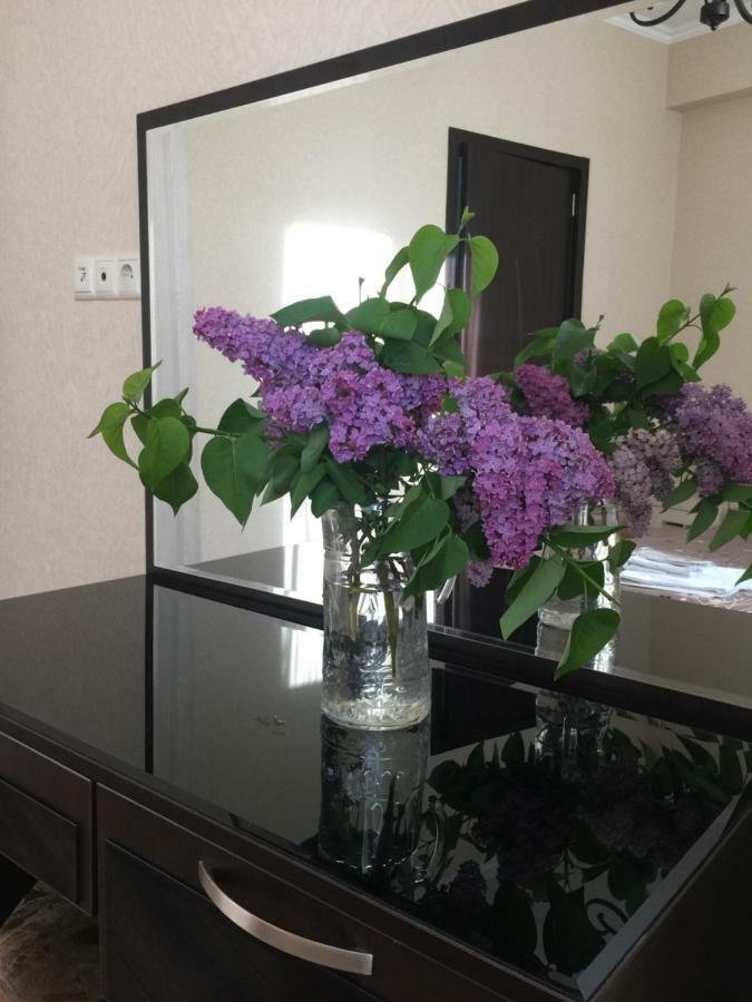 Mg Apartments In Тбилиси Екстериор снимка